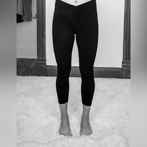Aerie Offline Real Me Crossover Cropped Legging